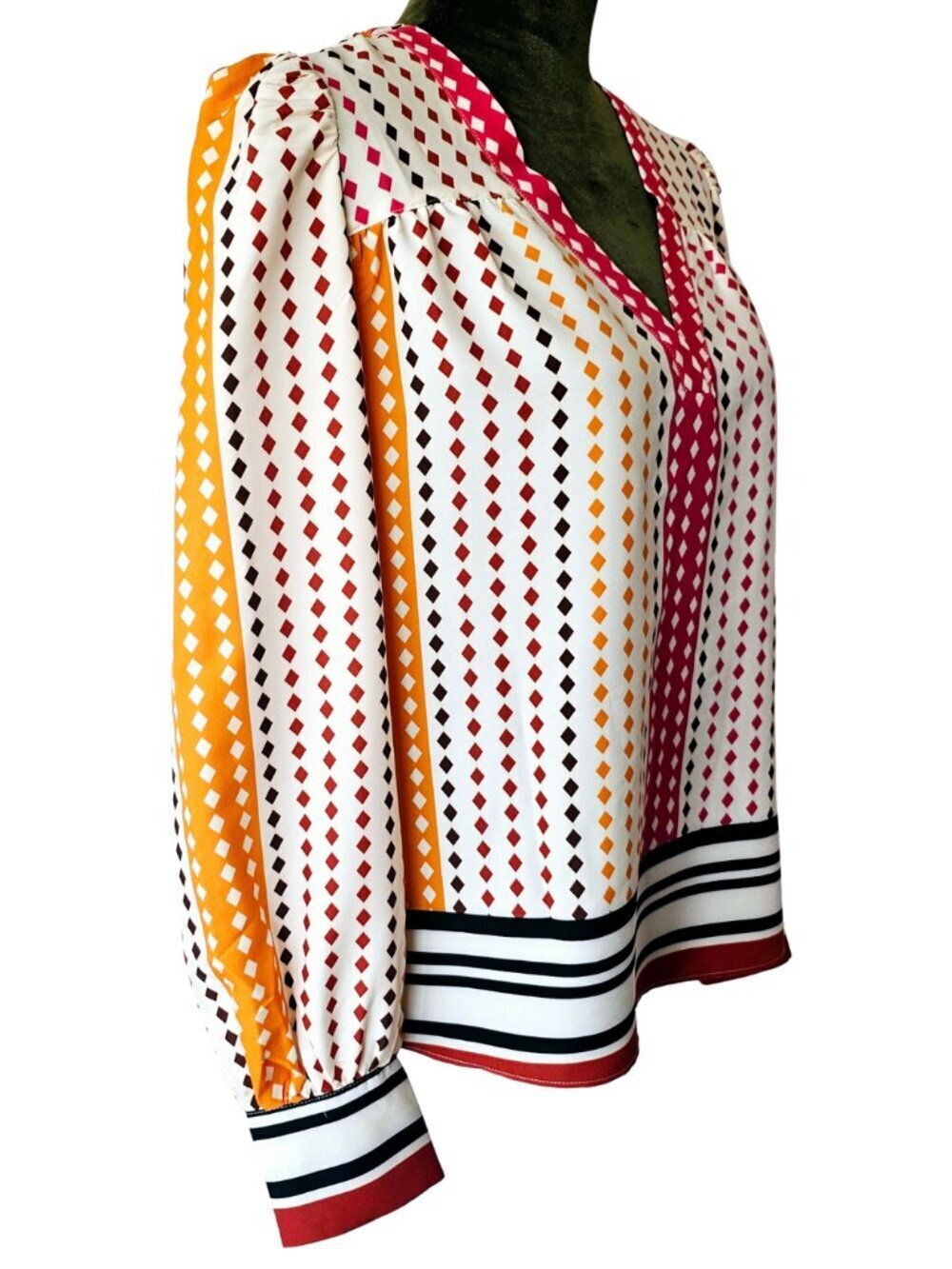 π NWT π Express V-Neck Diamond Dot Long Sleeve Gathered Front Top, Size S - Picture 8 of 15